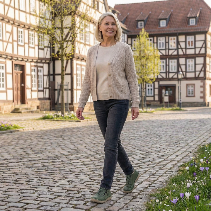 Elara™ – Orthopedic Comfort Sneakers with a Zipper