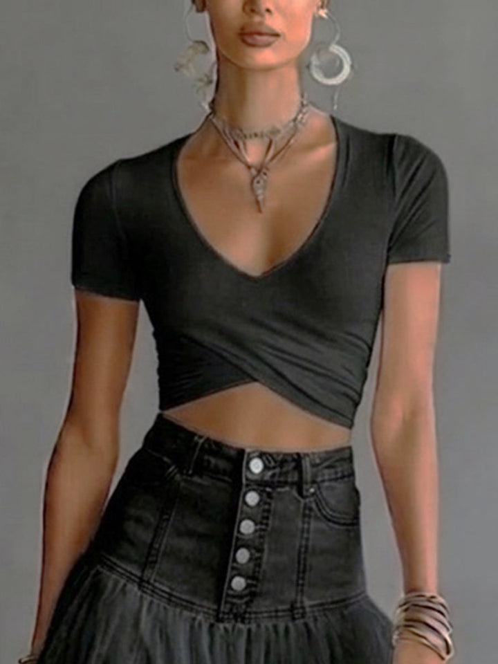 Casual &amp; Comfortable Stretchy Knit Cropped T-shirt