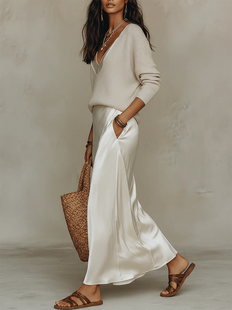 Elegant &amp; Cozy V-neck Ice Silk Knit Top