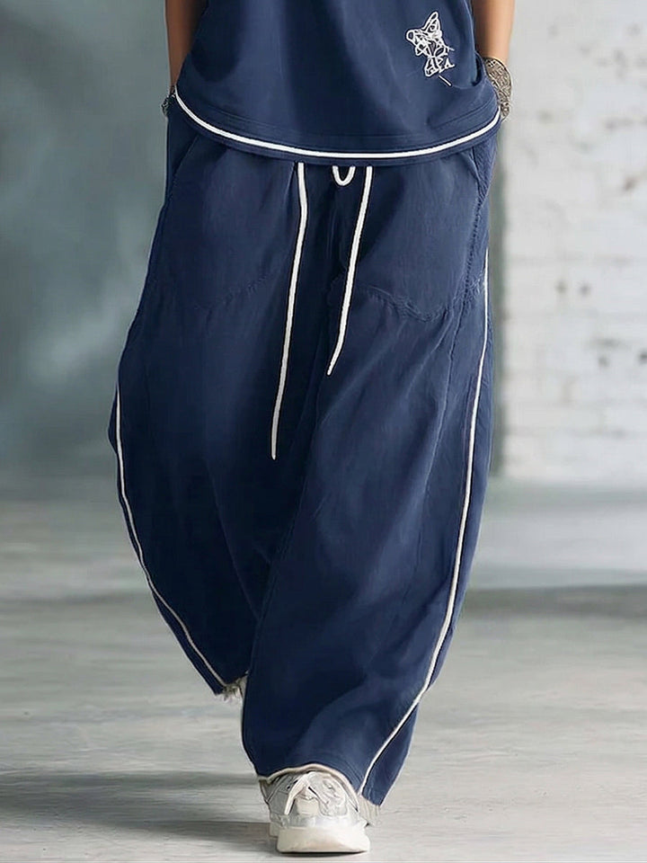 Stylish &amp; Cozy White-trimmed Wide-leg Sweatpants